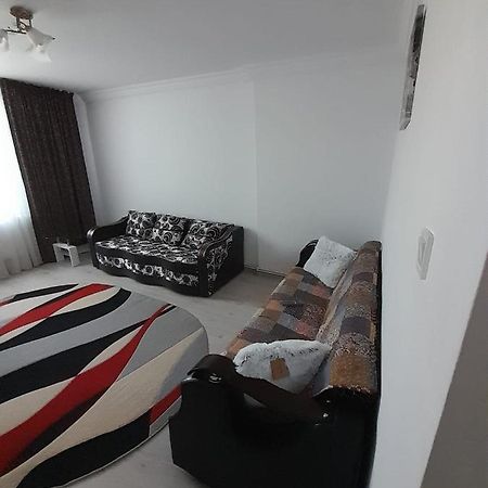Apartament La Denis Bîrlad المظهر الخارجي الصورة